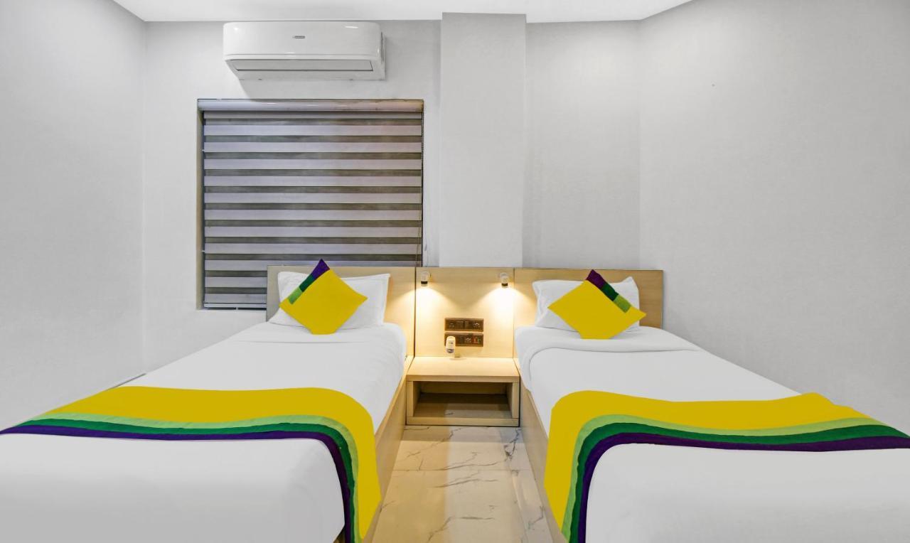 Itsy Hotels Transit Express コルカタ エクステリア 写真