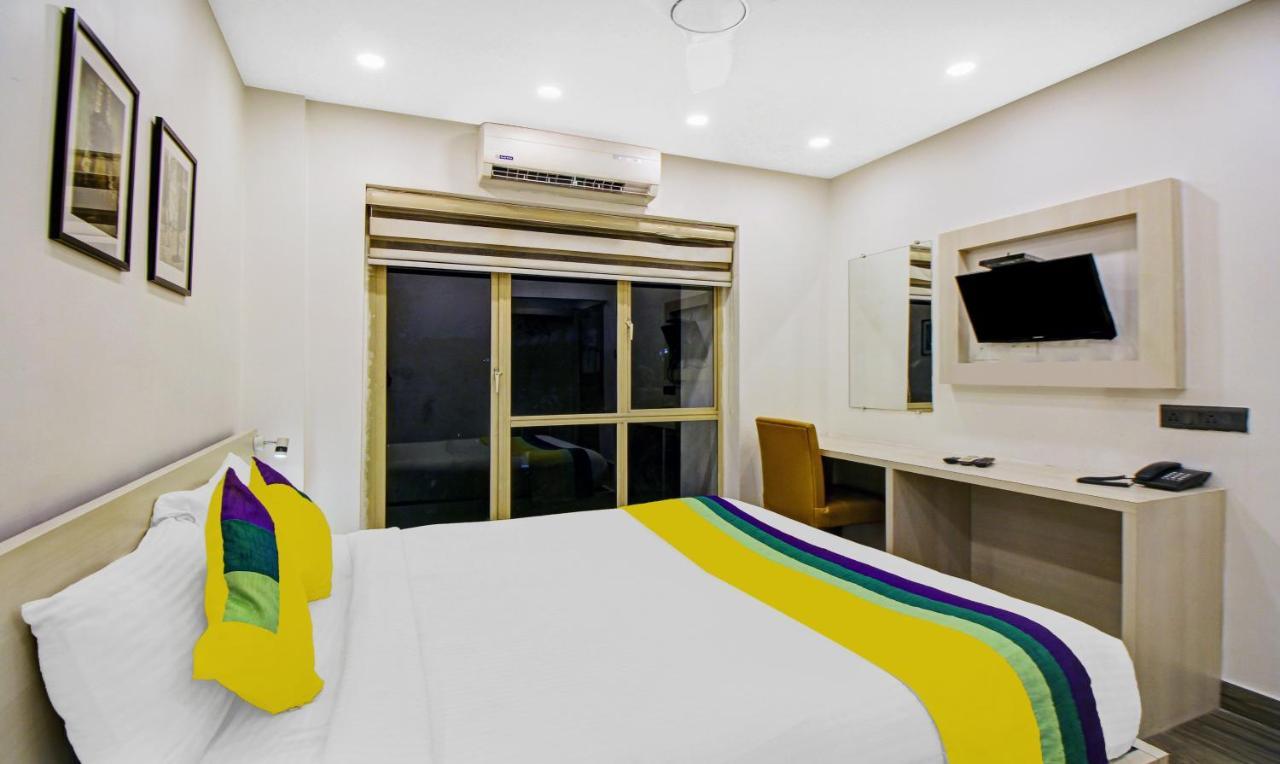 Itsy Hotels Transit Express コルカタ エクステリア 写真